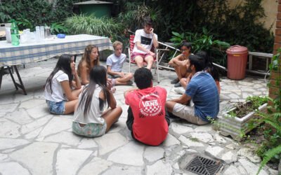Adolescentes, diálogo, política y fraternidad