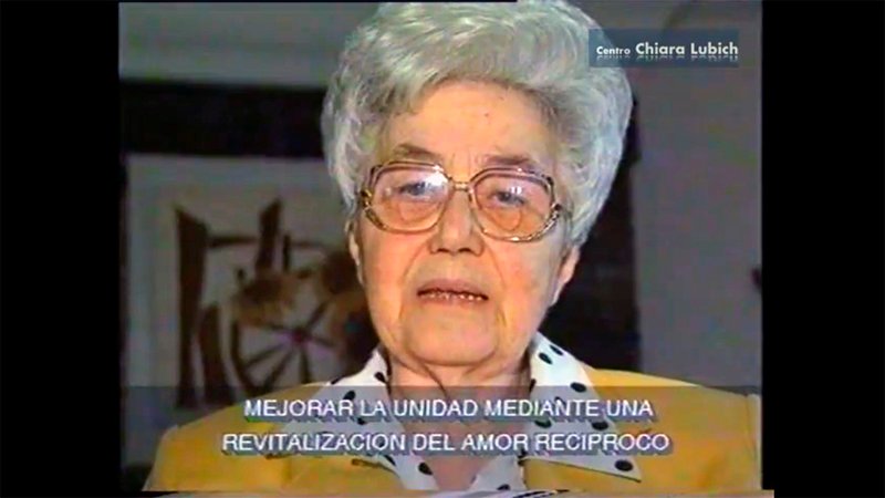 1998 – Chiara Lubich en Argentina: saludo de Pascua