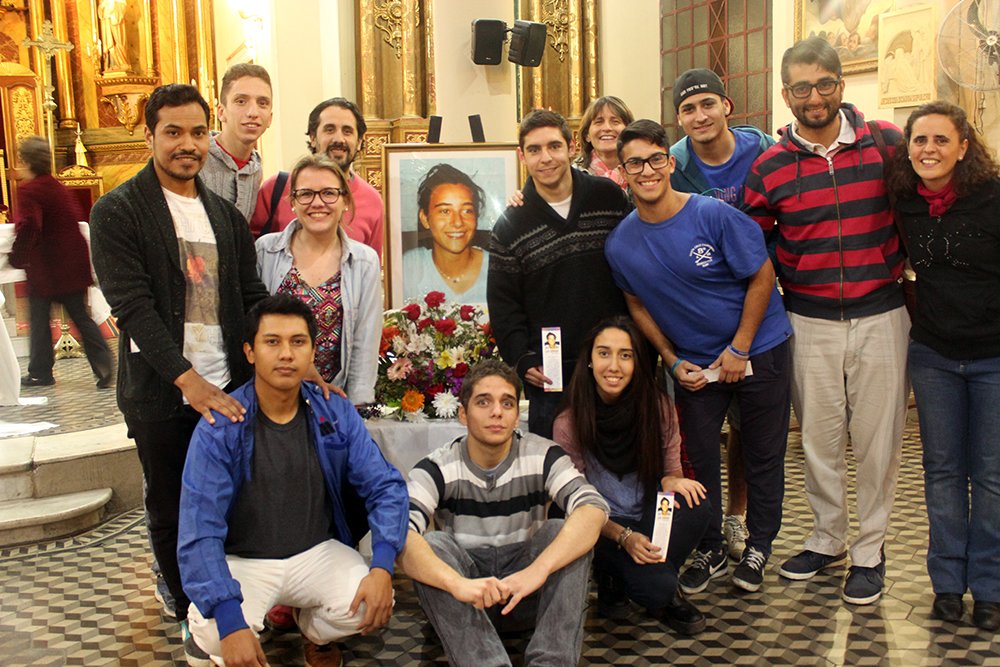 La sonrisa de Chiara Luce en la Catedral de Mendoza