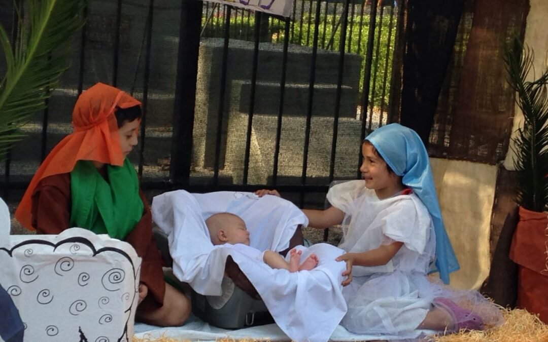 Pesebre ecuménico en la plaza