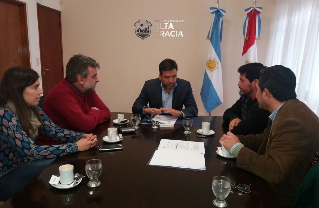 Alta Gracia: una escuela de política para jóvenes