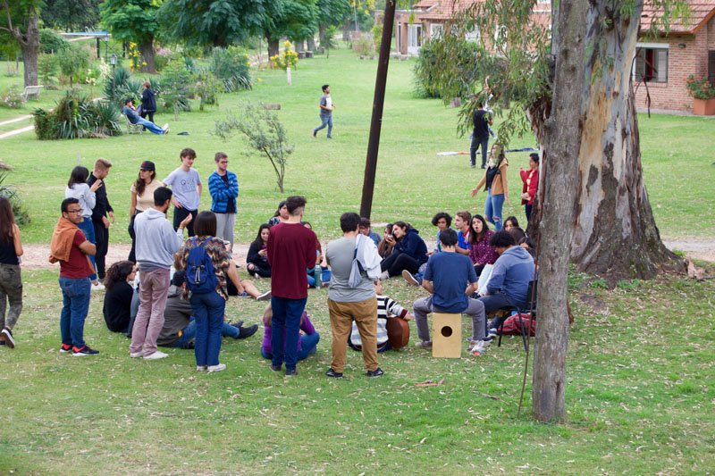 «El puente es el lugar del encuentro»