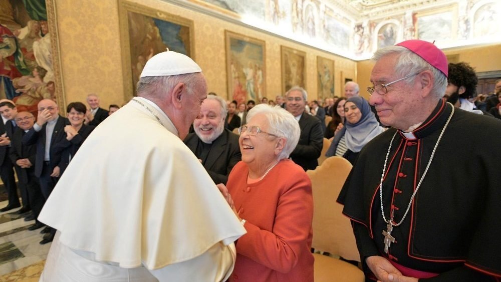 “Salir al encuentro del hermano con el corazón la mente y las manos”